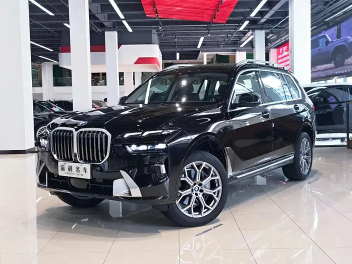 BMW X7 2024 Model xDrive40i Leading Model Luxury Set 7 seat – фото 1