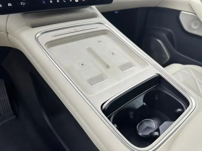 NIO ES6 2025 Model 75kWh – фото 10