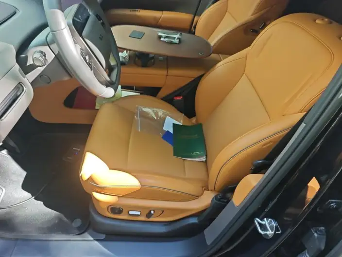 Li Auto i6 2025 Model 2WD Standard Edition – фото 10