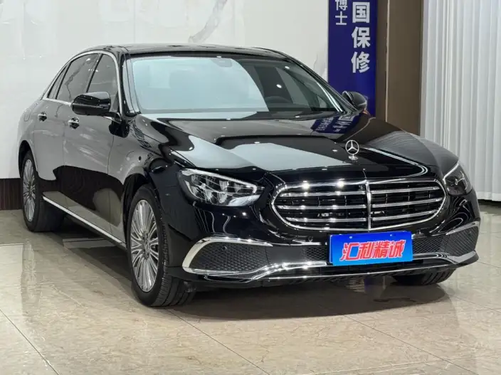 Mercedes-Benz E-Class 2022 Model E 300 L Fashion Model sedan – фото 3