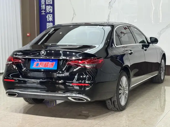 Mercedes-Benz E-Class 2022 Model E 300 L Fashion Model sedan – фото 6