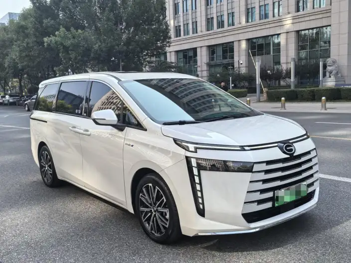 GAC Trumpchi E8 PHEV 2024 Model 2.0ATK 150km MAX+