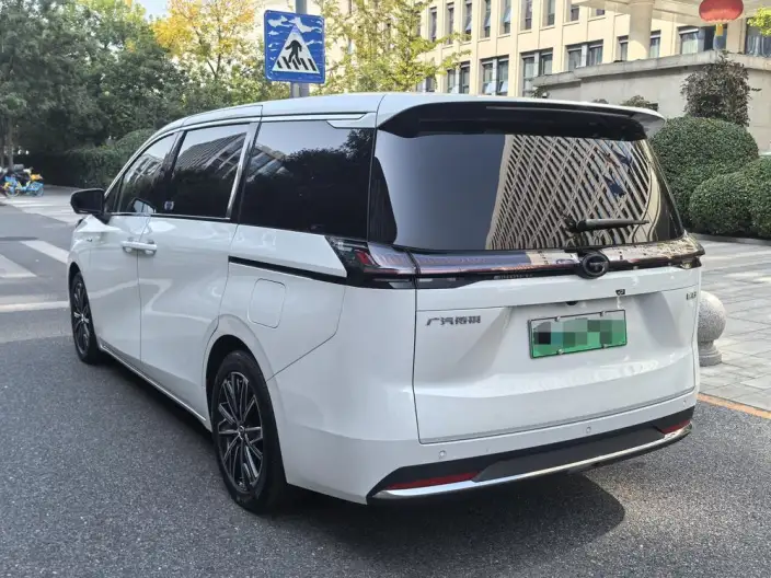GAC Trumpchi E8 PHEV 2024 Model 2.0ATK 150km MAX+ – фото 5