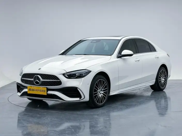 Mercedes-Benz C-Class 2026 Model C 200 L Sports sedan – фото 1