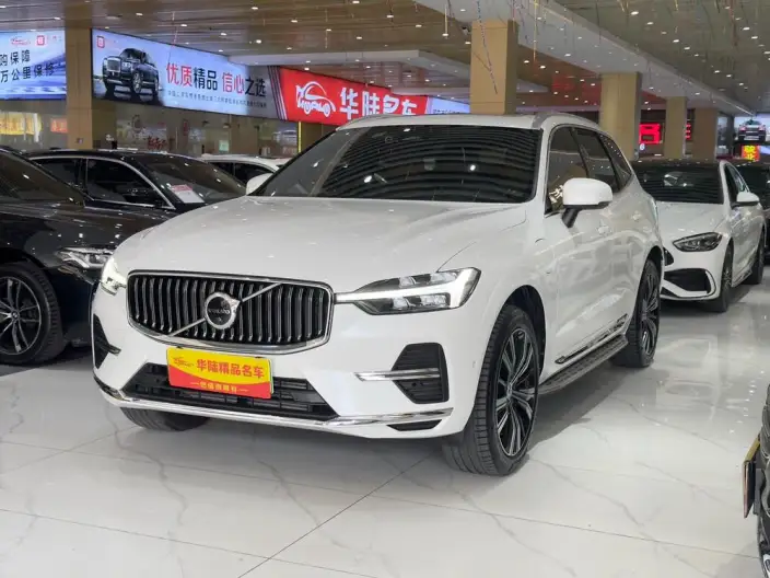Volvo XC60 PHEV 2023 Model T8 4WD Long Battery Life Pro Smart Range Deluxe Edition