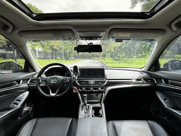 Honda Accord 2022 Model 260TURBO Deluxe Edition – фото 5