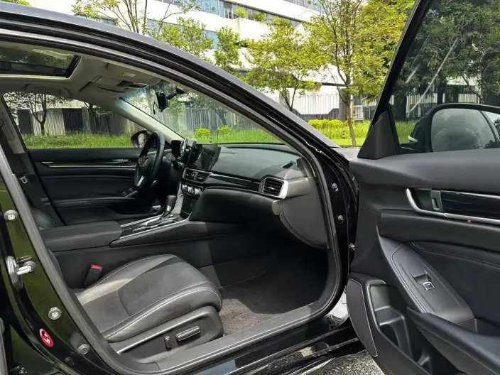 Honda Accord 2022 Model 260TURBO Deluxe Edition – фото 7