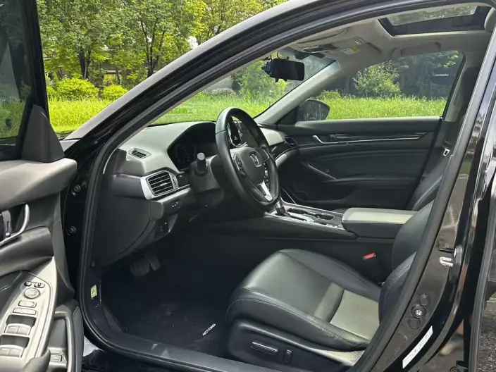 Honda Accord 2022 Model 260TURBO Deluxe Edition – фото 8