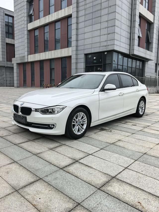 BMW 3 Series 2015 модификация 320Li Fashion – фото 1