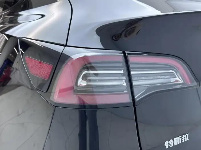 Model Y 2023 Model Rear-wheel drive version – фото 9