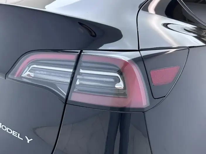 Model Y 2023 Model Rear-wheel drive version – фото 10