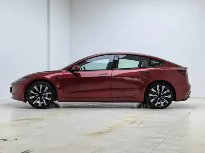 Model 3 2023 Model Rear-wheel drive version – фото 4