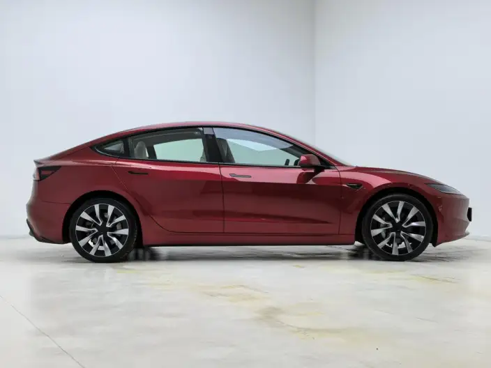 Model 3 2023 Model Rear-wheel drive version – фото 8