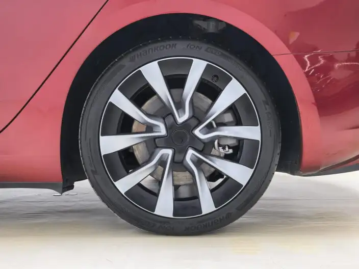 Model 3 2023 Model Rear-wheel drive version – фото 9