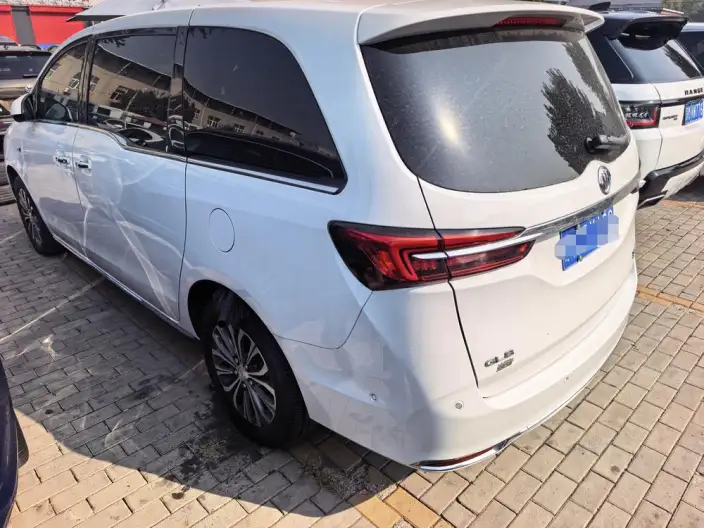 Buick GL8 2022 Model Facelift Business class 2.0T Noble Model