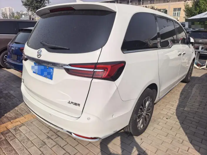 Buick GL8 2022 Model Facelift Business class 2.0T Noble Model