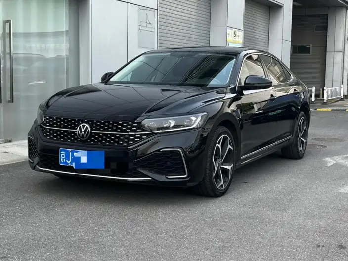 Volkswagen Passat 2023 Model Facelift 330TSI Starry sky Elite Edition
