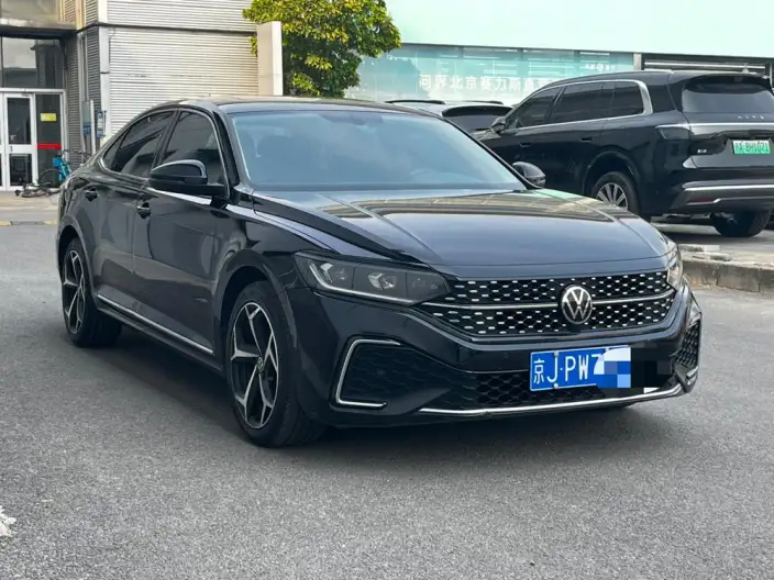 Volkswagen Passat 2023 Model Facelift 330TSI Starry sky Elite Edition