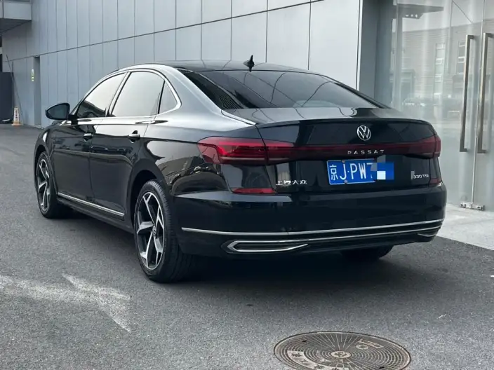 Volkswagen Passat 2023 Model Facelift 330TSI Starry sky Elite Edition – фото 5