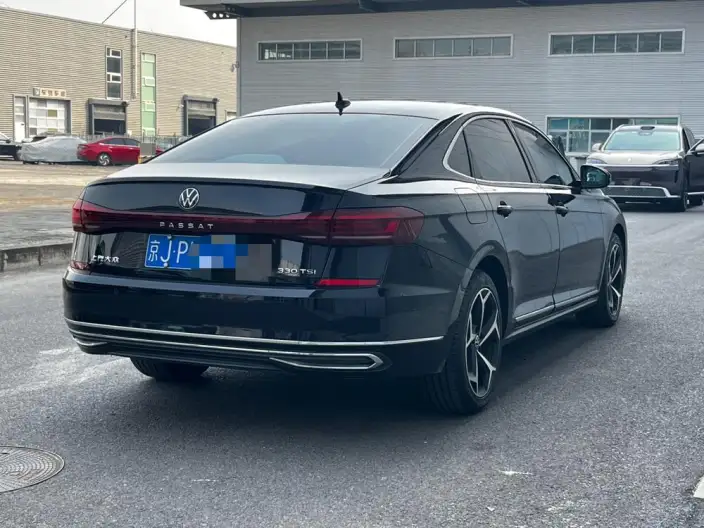 Volkswagen Passat 2023 Model Facelift 330TSI Starry sky Elite Edition – фото 7