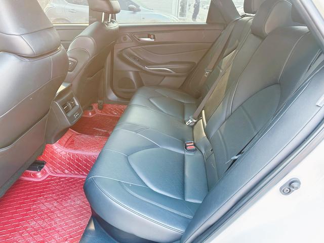 Toyota Avalon Раздел 2023 Intelligent Hybrid 2.5L E-CVT Deluxe Edition – фото 9