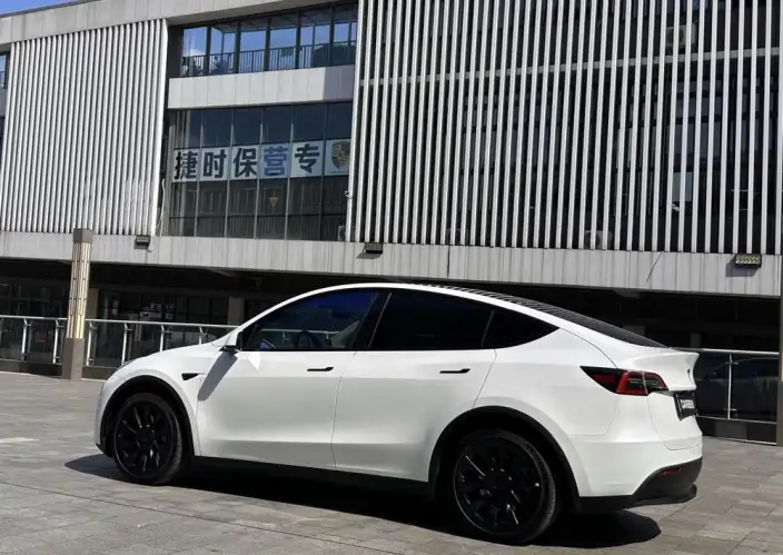 Model Y 2024 Model Rear-wheel drive version – фото 4