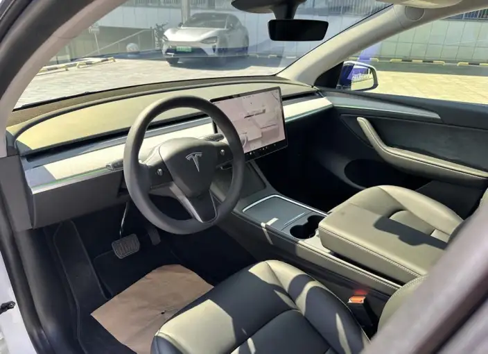 Model Y 2024 Model Rear-wheel drive version – фото 9