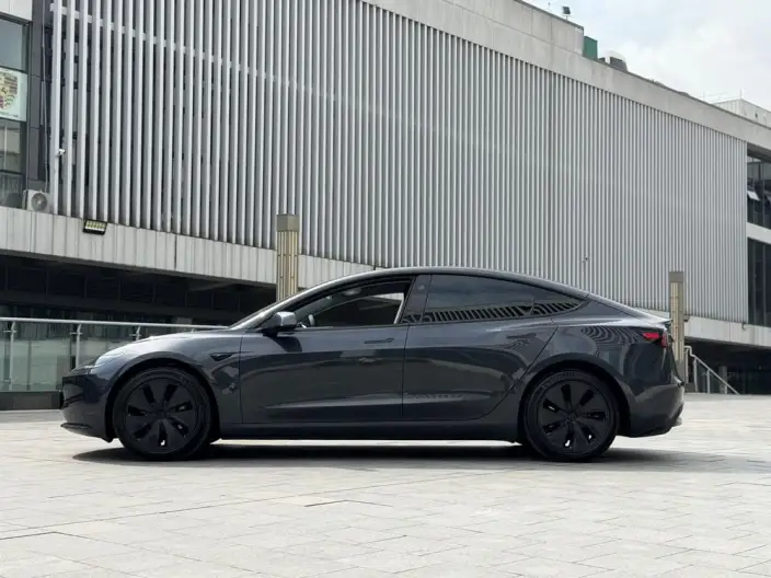 Model 3 2023 Model Rear-wheel drive version – фото 3