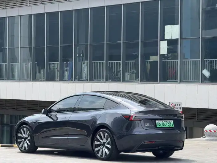 Model 3 2025 Model Rear-wheel drive version – фото 5