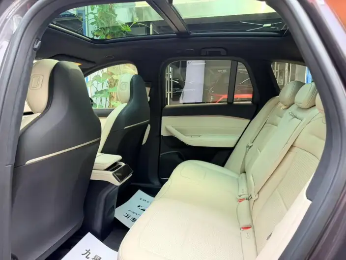 NIO ES6 2023 Model 75kWh – фото 9