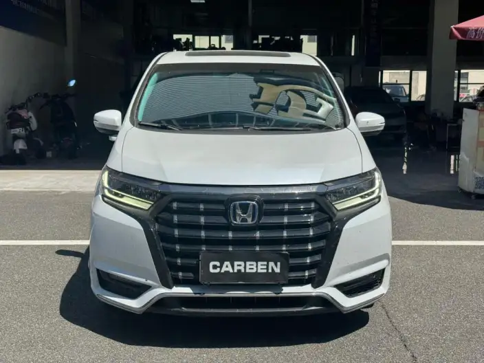 Honda Elysion 2024 Model 2.0L e:HEV Deluxe Edition
