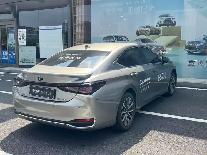 Lexus ES 2025 Model 200 Premium – фото 5