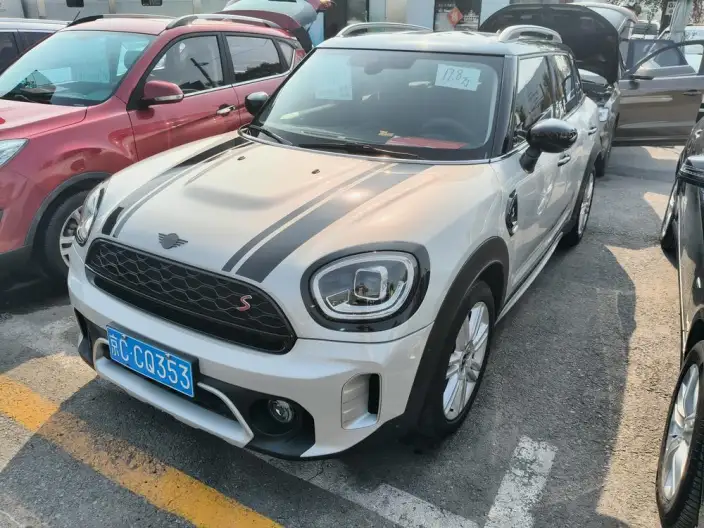 MINI COUNTRYMAN 2022 Model Facelift 2.0T COOPER S