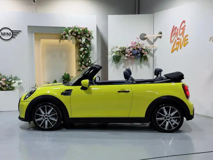 MINI 2022 Model Facelift 1.5T COOPER CABRIO Sidewalk