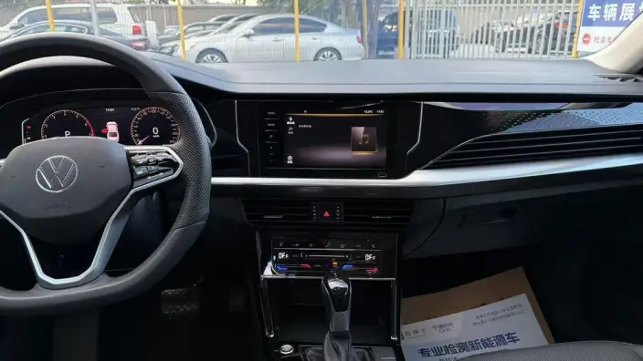 Volkswagen Passat 2024 Model 280TSI Elite Edition – фото 8