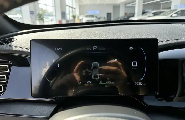 BYD Qin PLUS DM 2024 Model Honor Edition DM-i 55KM Leading Model – фото 6