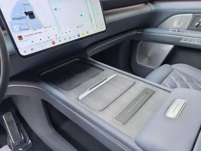 NIO ES8 2026 Model VI seat Executive Signature Edition – фото 5