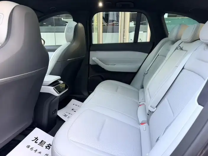 NIO ES6 2024 Model 75kWh – фото 9