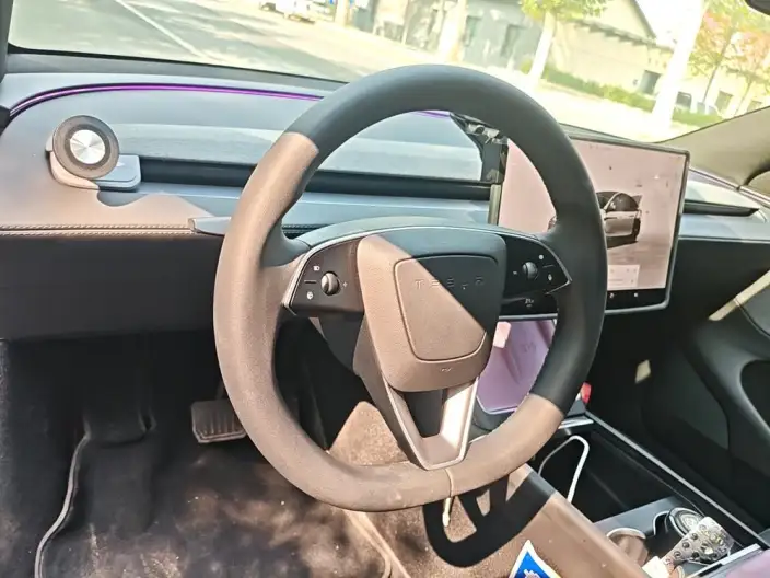 Model Y 2026 Model Long Battery Life Pro Rear-wheel drive version – фото 7