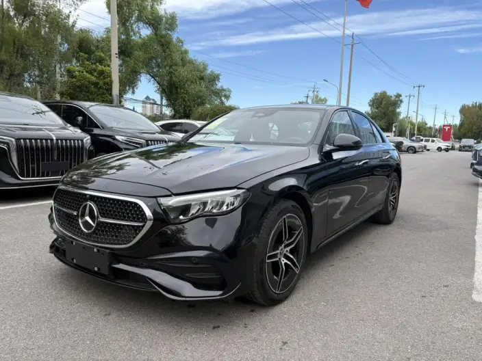 Mercedes-Benz E-Class Imported 2025 Model E 260 Sports Edition – фото 1
