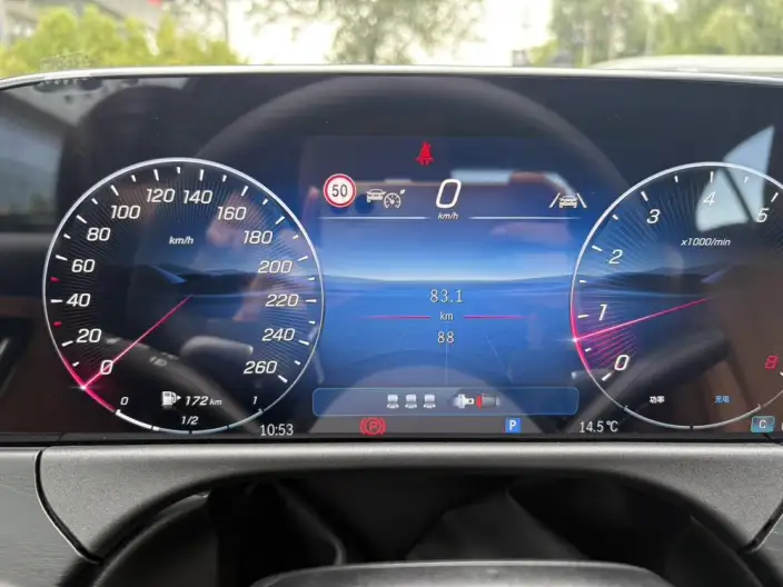 Mercedes-Benz E-Class Imported 2025 Model E 260 Sports Edition – фото 8