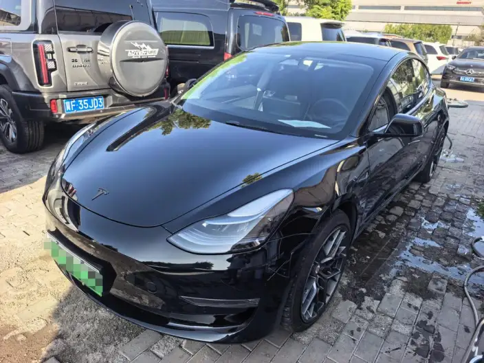 Model 3 2022 Model Performance High performance All-wheel drive version