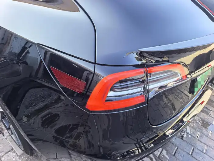 Model 3 2022 Model Performance High performance All-wheel drive version – фото 6