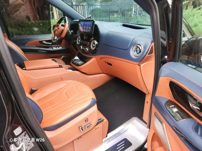 Viano 2023 Model 2.0T Business Edition 7 seat – фото 6