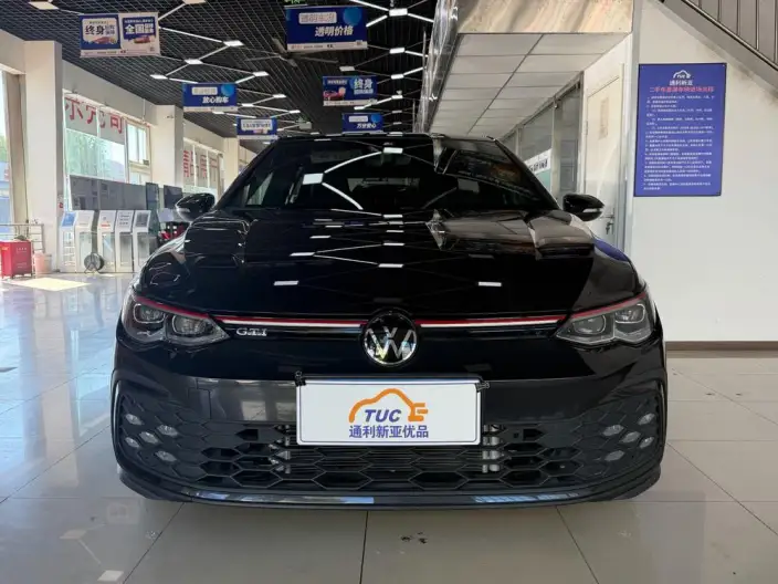 Volkswagen Golf GTI 2023 Model 380TSI DSG GTI