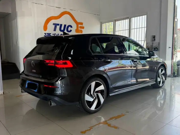 Volkswagen Golf GTI 2023 Model 380TSI DSG GTI