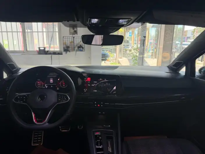 Volkswagen Golf GTI 2023 Model 380TSI DSG GTI – фото 7