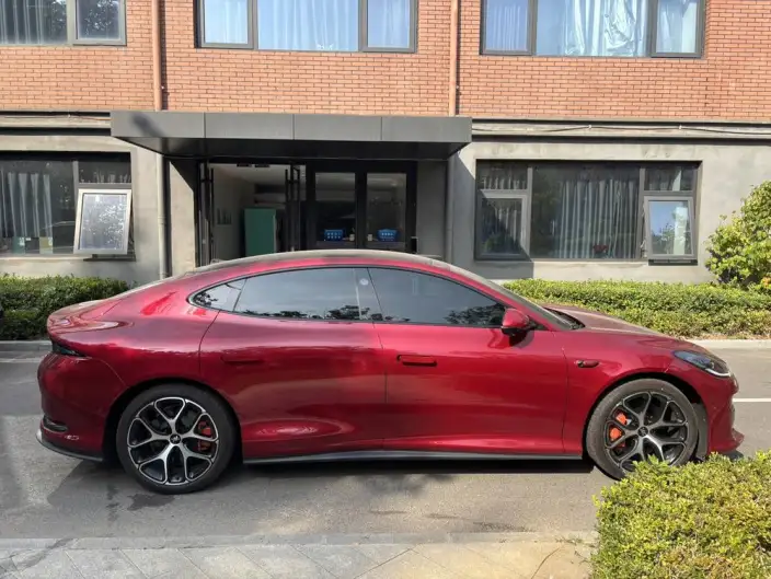 IM L6 2025 Model Max 74kWh – фото 7