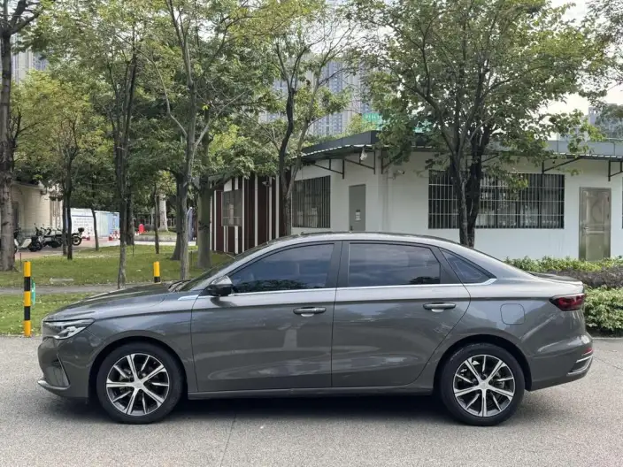 Geely Emgrand 2022 Model No. 4 Gen 1.5L CVT Flagship Model – фото 4
