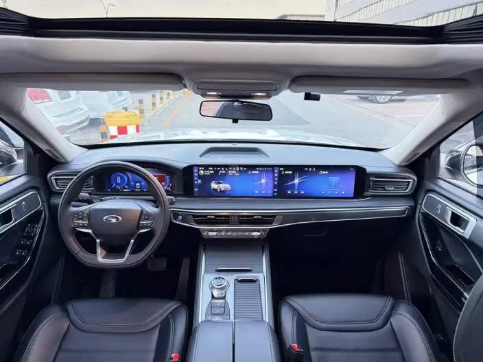 Ford Explorer 2023 Model EcoBoost 285 4WD Fashion plus Edition 6 seat – фото 8